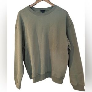 NWT H&M Relaxed fit army green sweatshirt size Medium